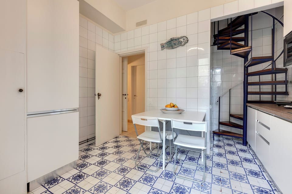Apartment | Dining room