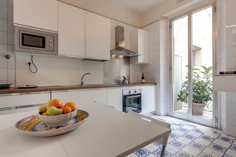 Apartment | Dining room