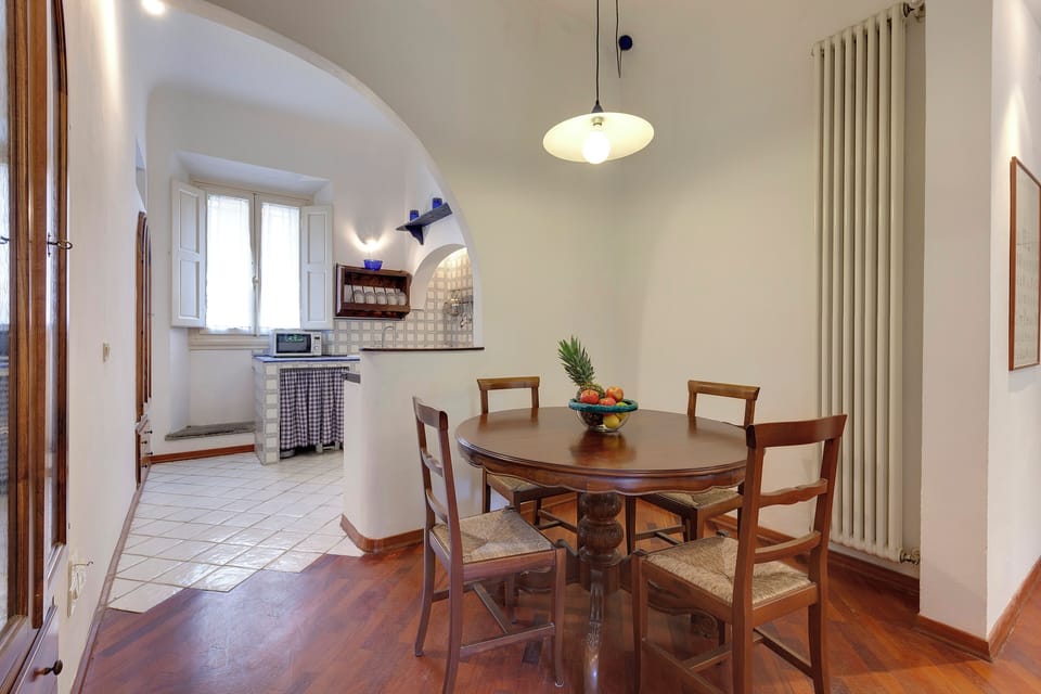 Apartment | Dining room