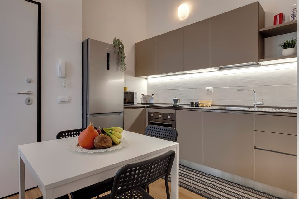 Apartment | Dining room