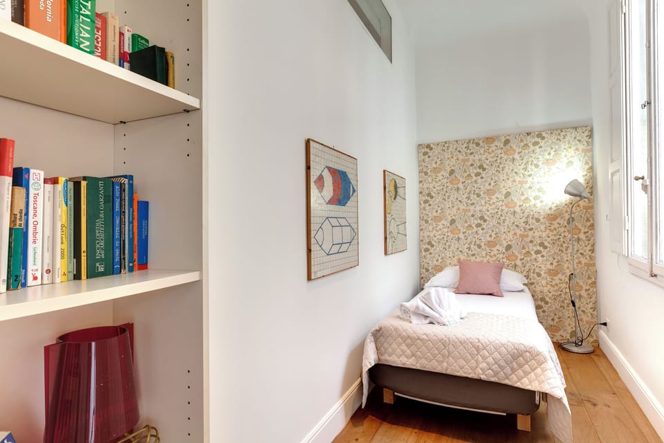 Apartment | 3 bedrooms, laptop workspace, iron/ironing board, WiFi (free)