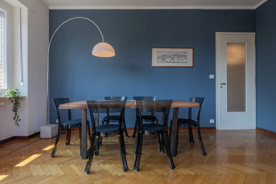 Apartment | Living area | TV