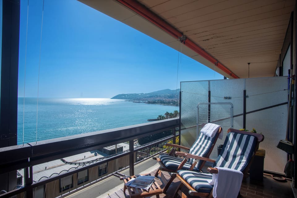 Family Apartment, Multiple Bedrooms (Sole Surf E Relax) | Property grounds