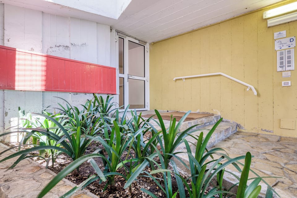 Family Apartment, Multiple Bedrooms (Casa 3 Ponti) | Property grounds