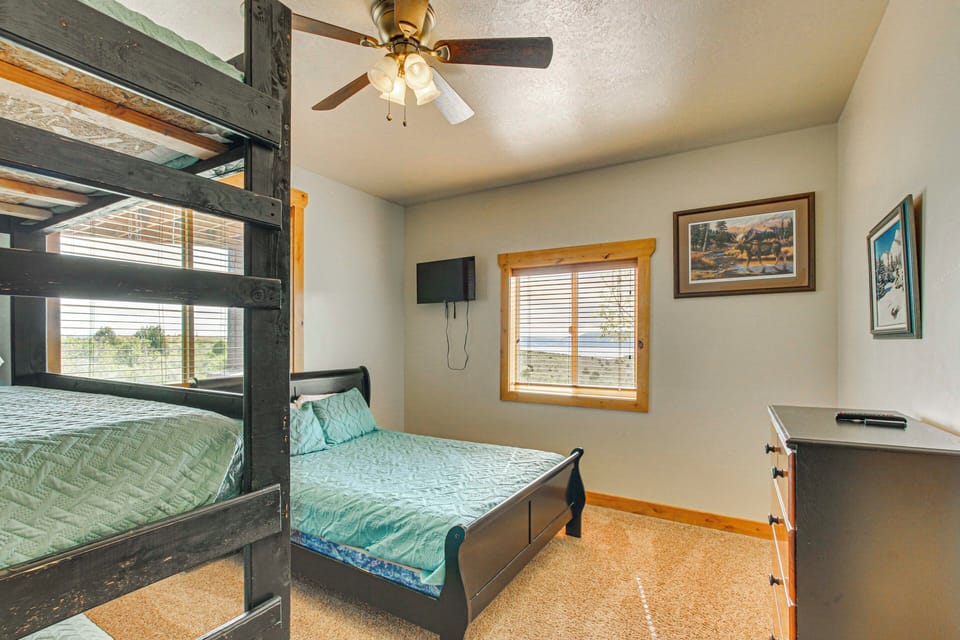 House (Multiple Bedrooms) | Interior