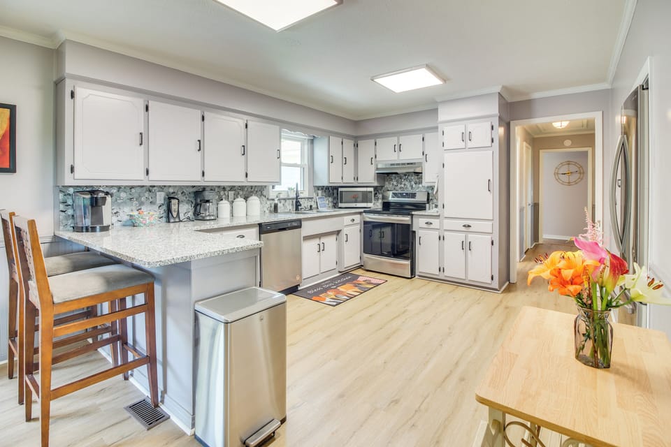 House (3 Bedrooms) | Interior