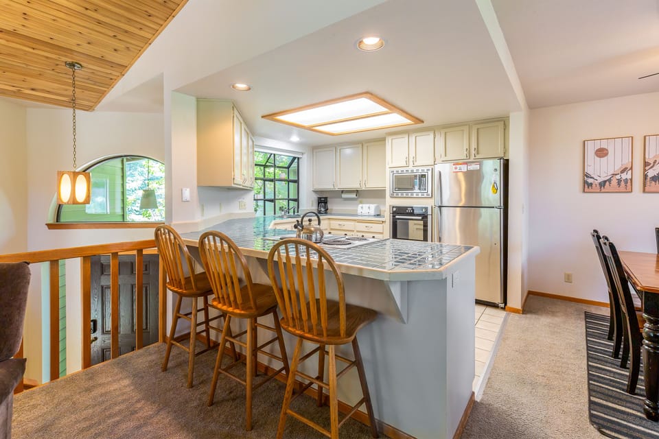 Kitchen - Main Level
