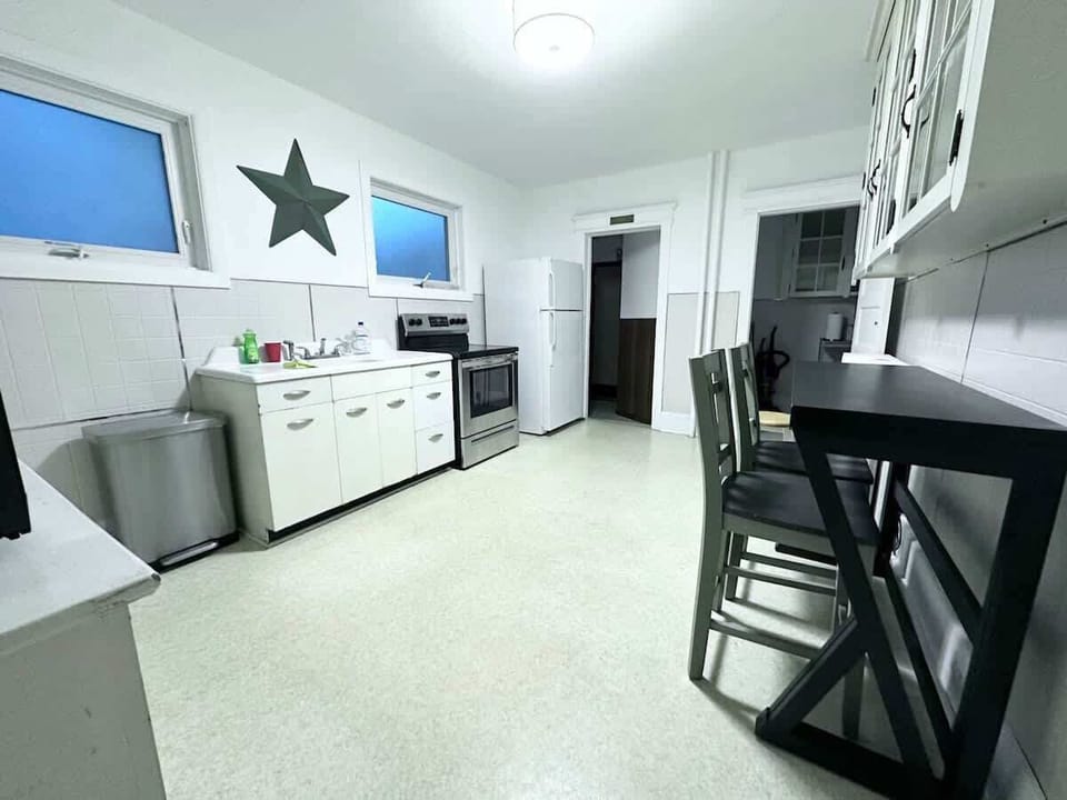 Fully stocked kitchen