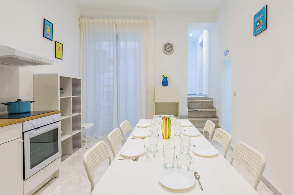 Apartment | Private kitchen | Full-size fridge, oven, stovetop, electric kettle
