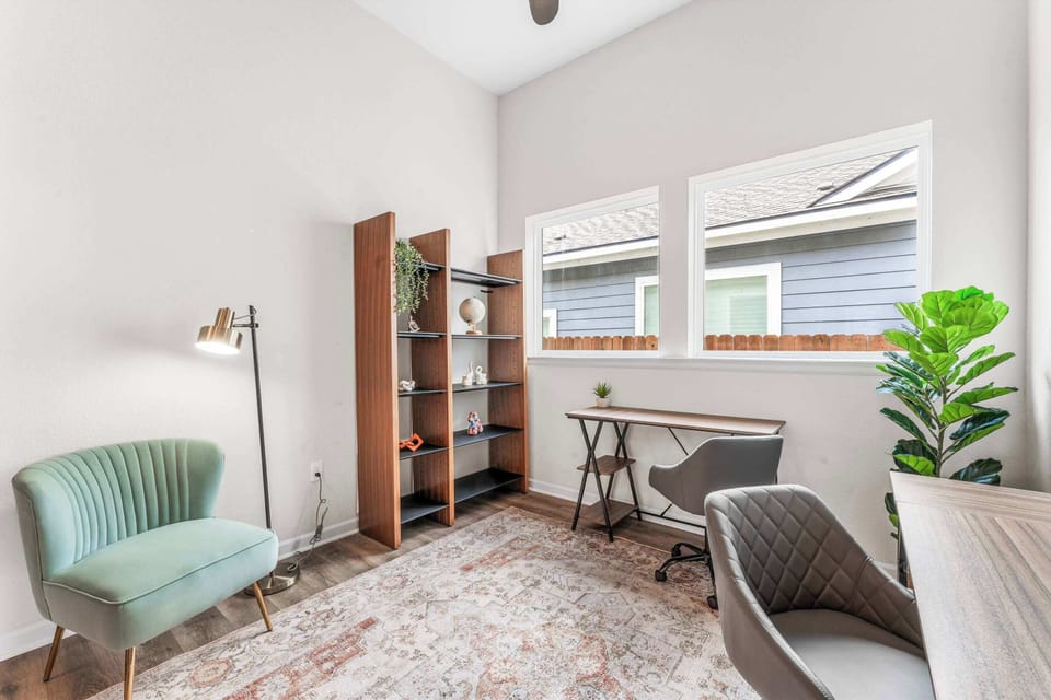 Dedicated office and work space