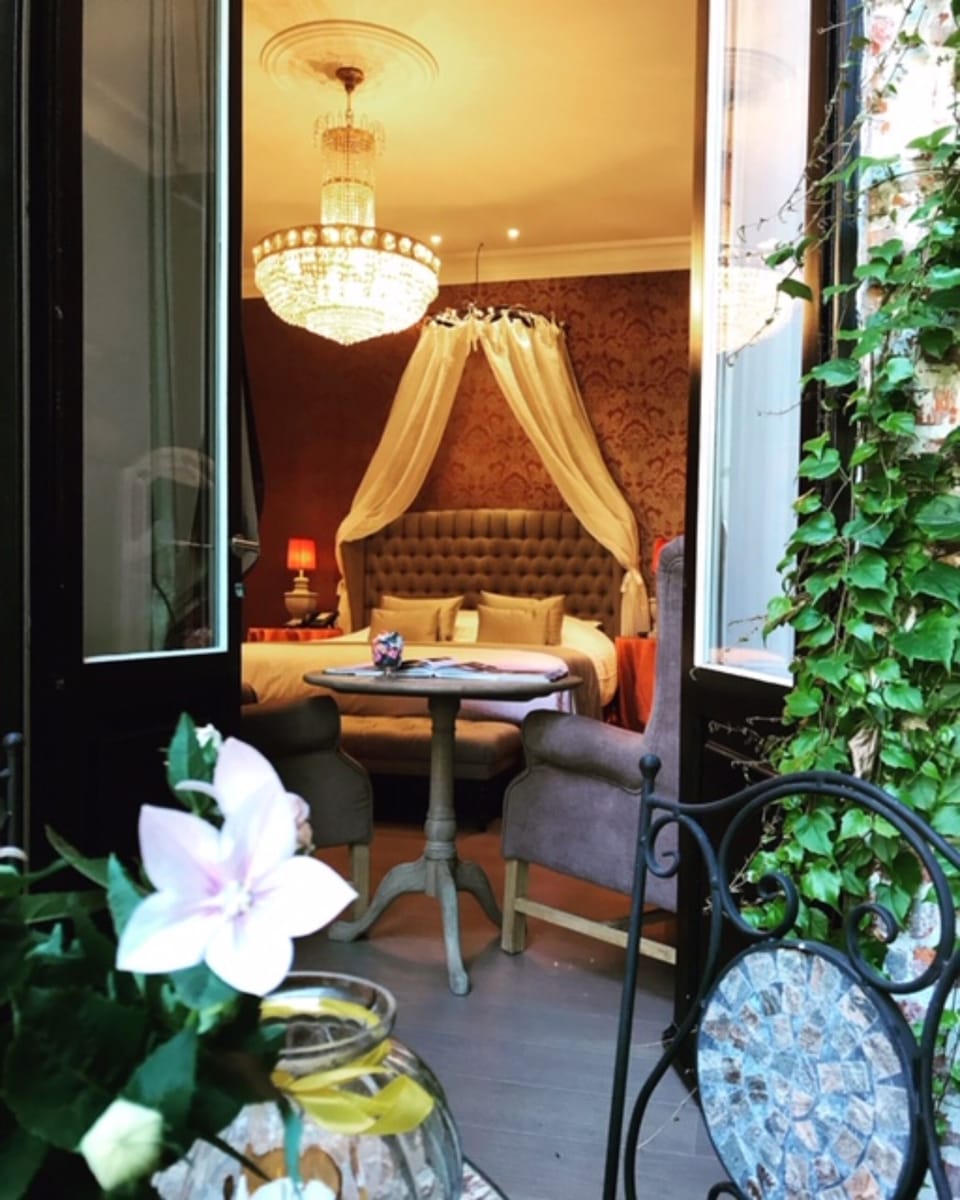 Junior Suite | Premium bedding, minibar, in-room safe, individually decorated