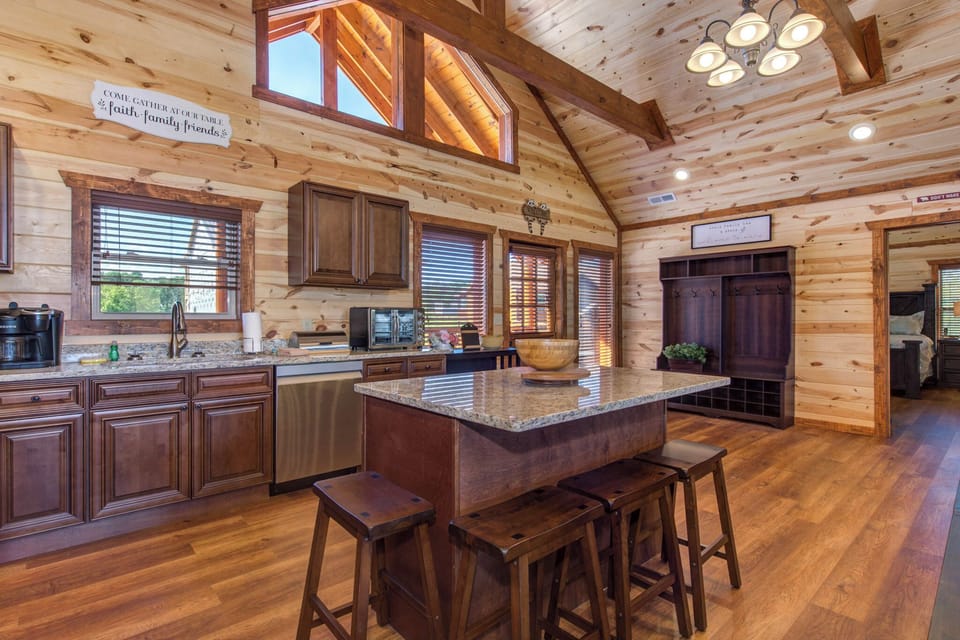 Cabin, Multiple Beds, Hot Tub, Mountain View (Serenity Mountain Pool Lodge) | Private kitchen | Fridge, microwave, oven, stovetop