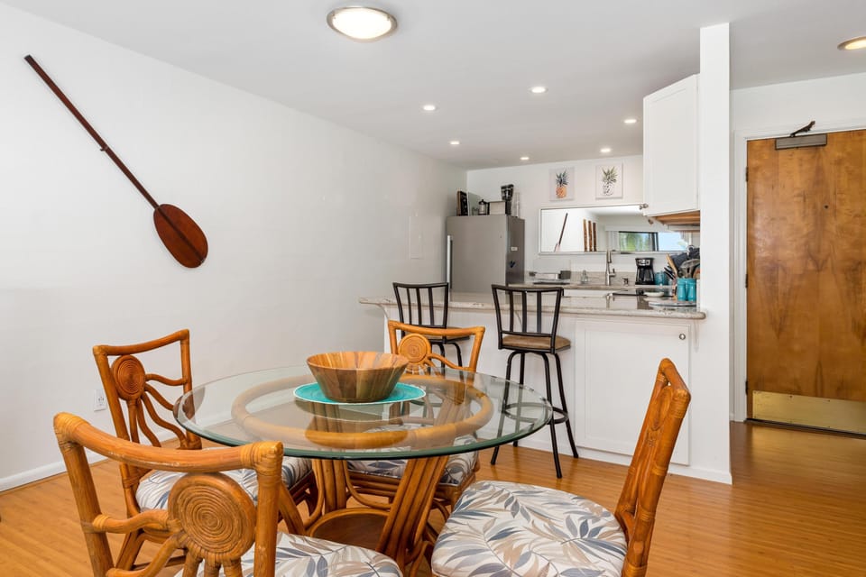Condo, Multiple Beds (Keauhou Punahele#E-202) | Dining