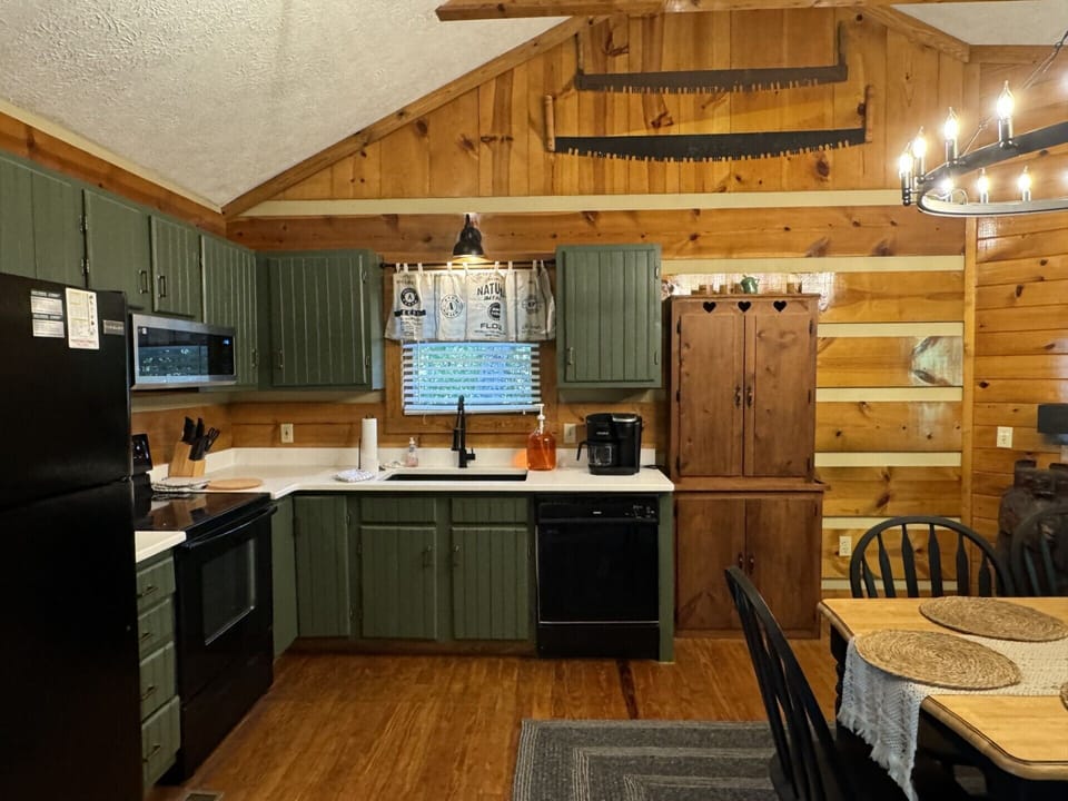 Full kitchen and stocked coffee station