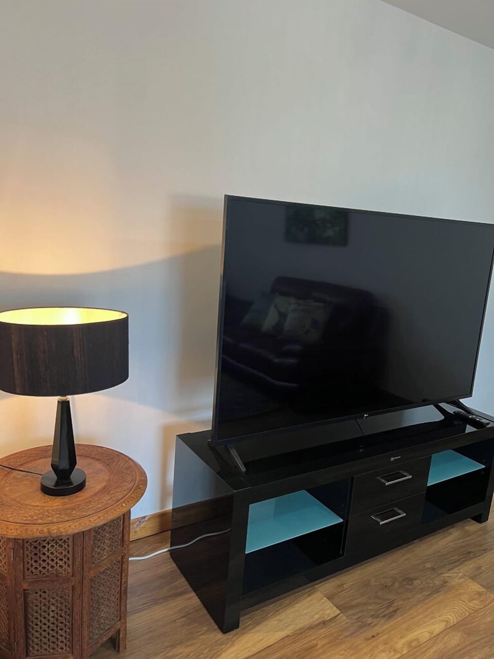 Apartment | Living area | Flat-screen TV