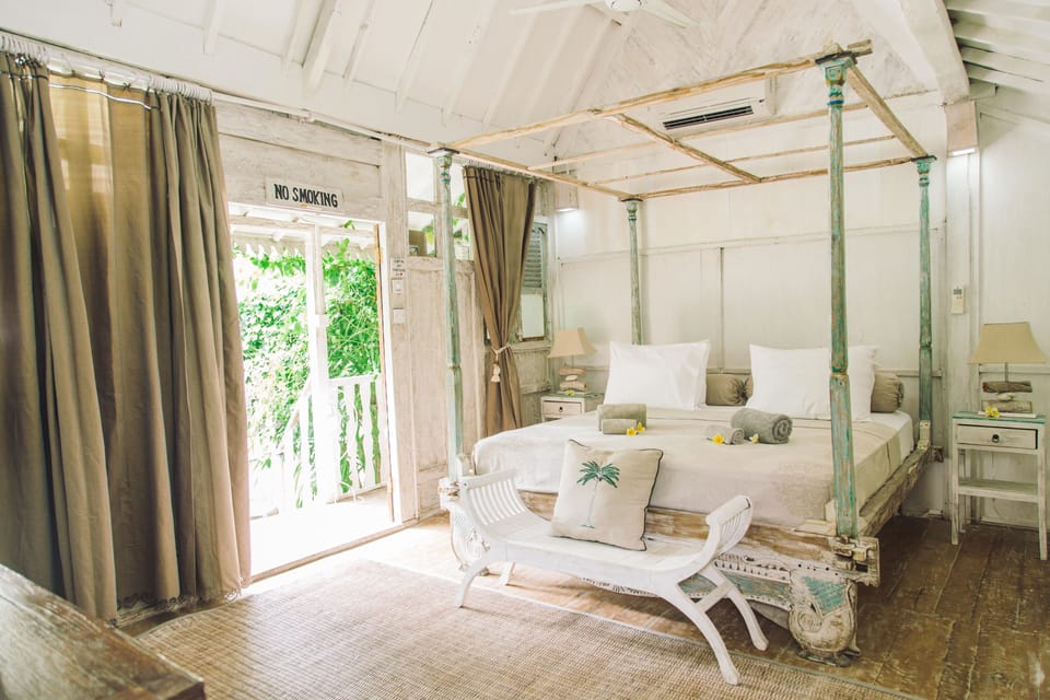 Family Bungalow | In-room safe, desk, WiFi (free), bed sheets
