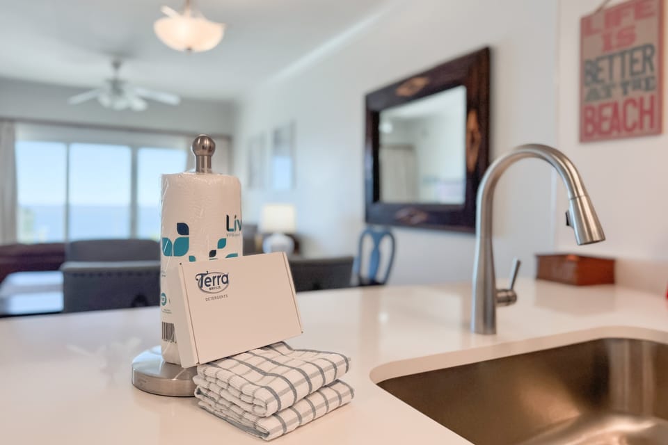 Kitchen amenities