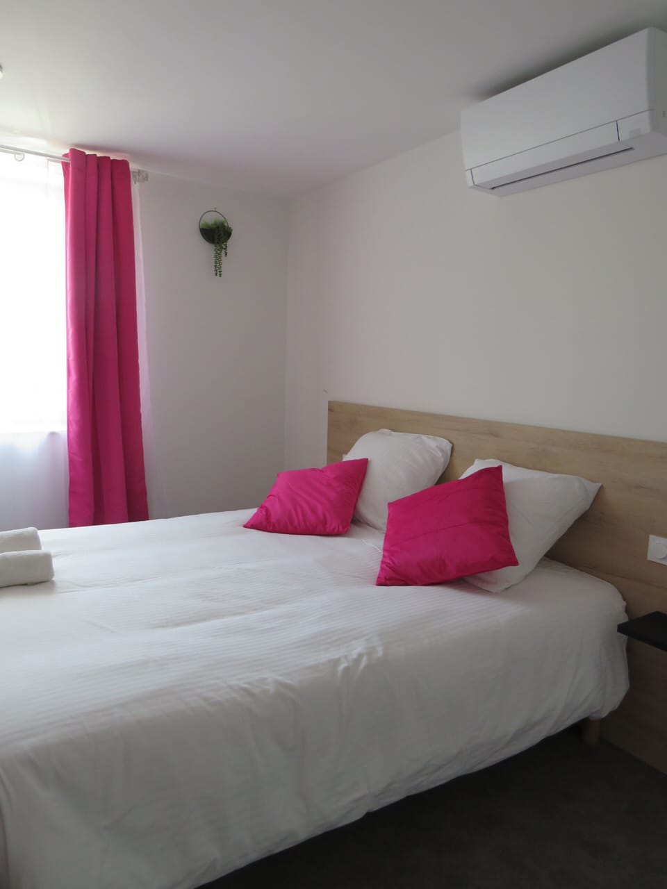 Family Double or Twin Room | Blackout drapes, soundproofing, iron/ironing board, free WiFi