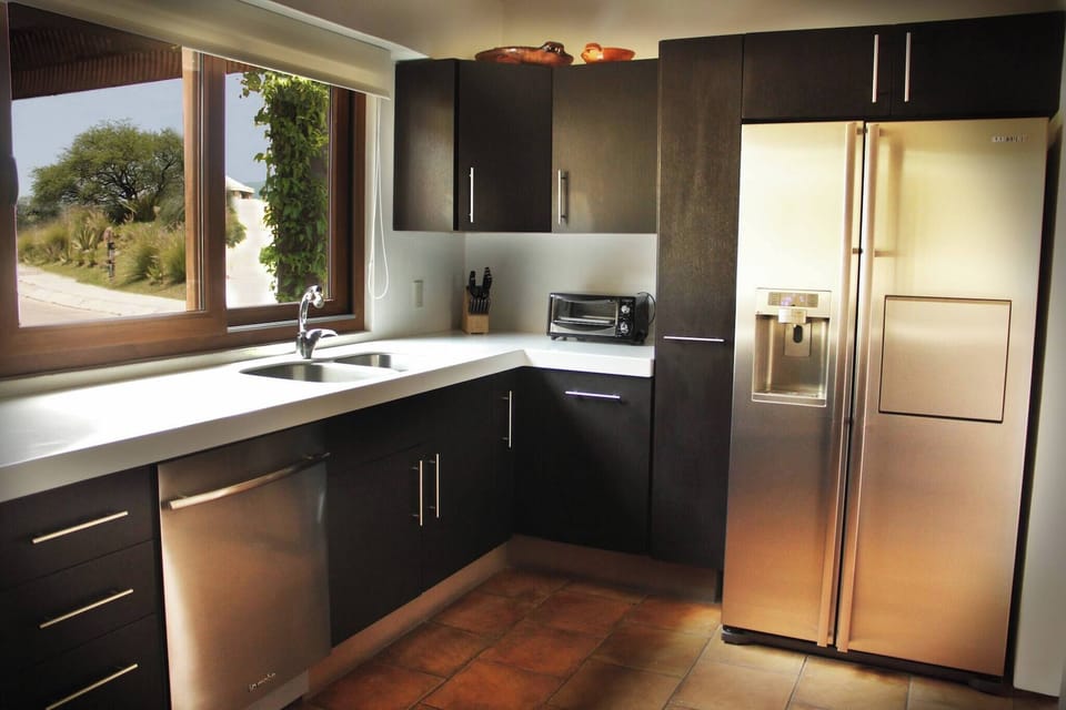 Villa, 6 Bedrooms, Balcony, Garden View | Interior