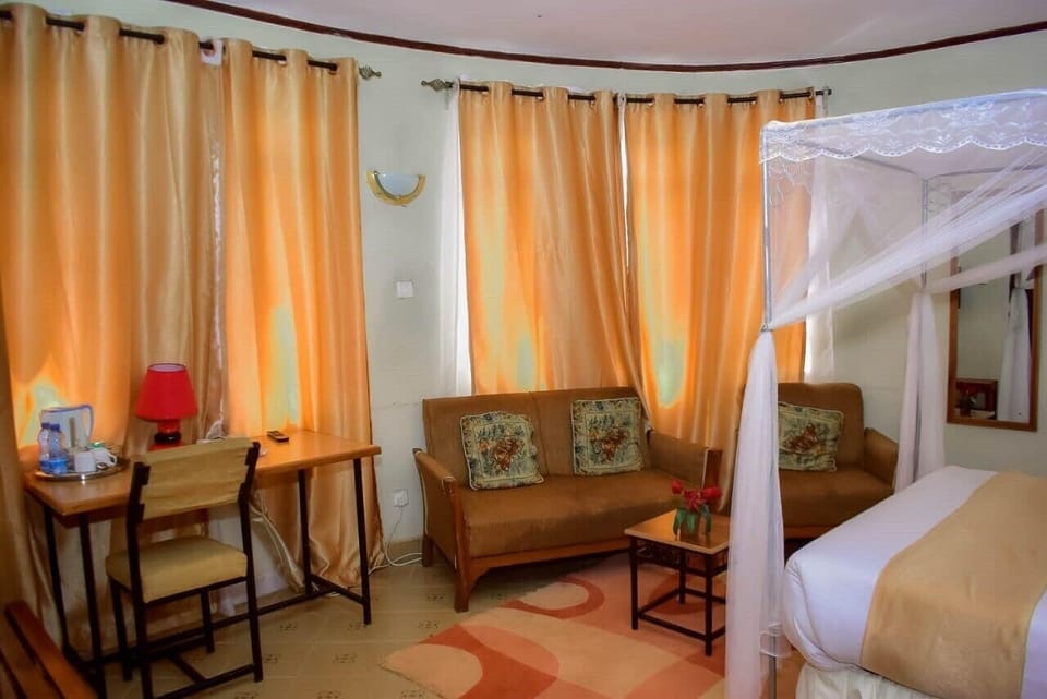 Deluxe Single Room, 1 Double Bed | Premium bedding, WiFi (free)