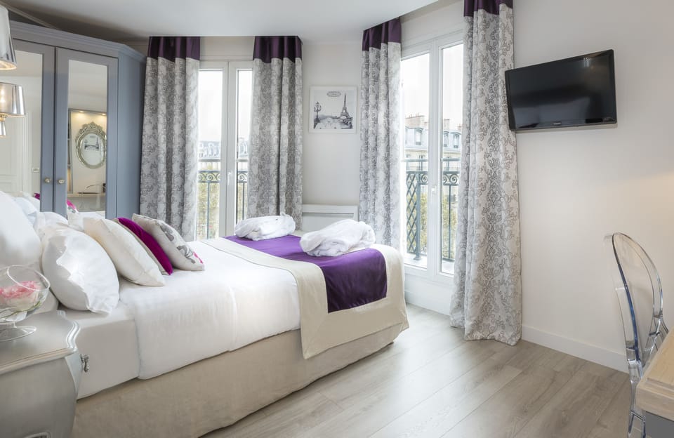 Double or Twin Room, Balcony | Premium bedding, minibar, in-room safe, desk