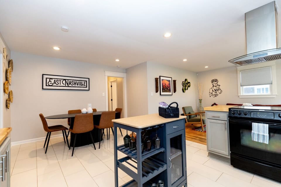 Spacious Kitchen with Dining Room seating fit for 6