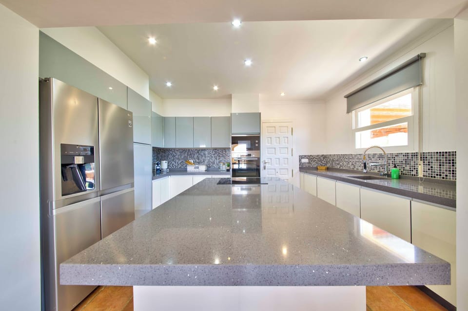 Modern kitchen