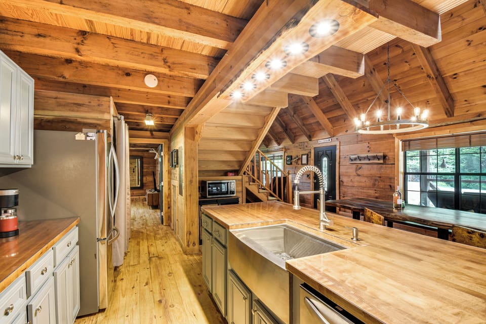 House (4 Bedrooms) | Interior
