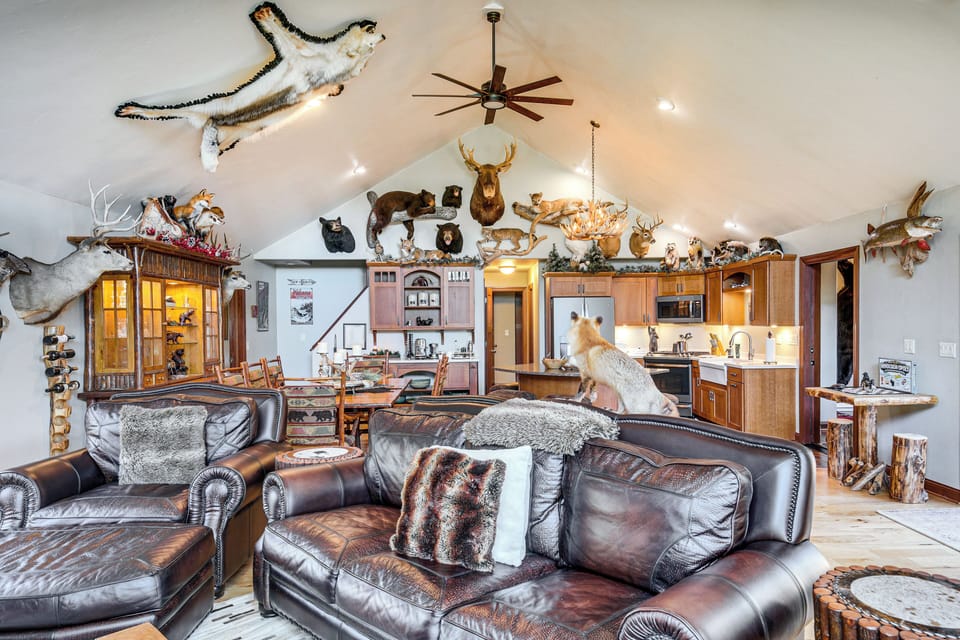 House (3 Bedrooms) | Interior