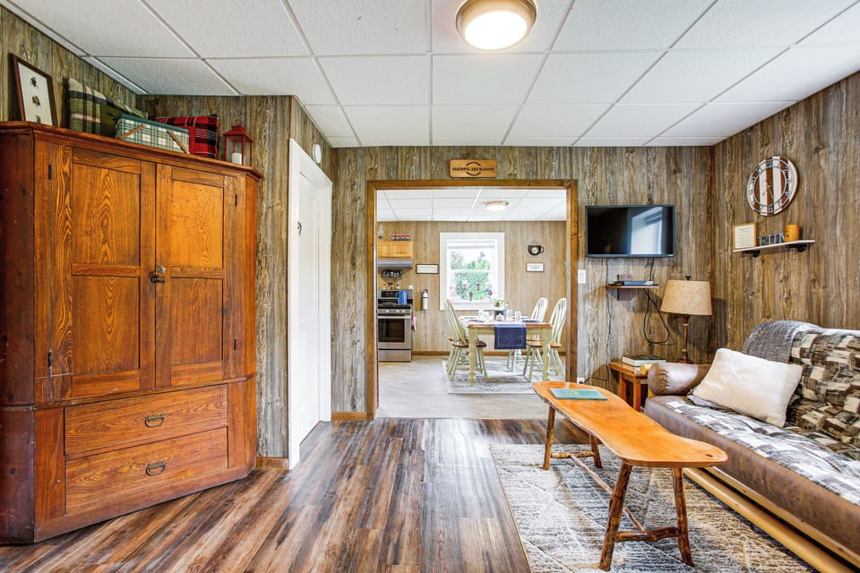 Cottage (2 Bedrooms) | Interior
