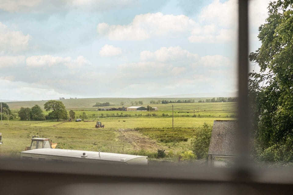 Canny Cottage, Otterburn - Host & Stay