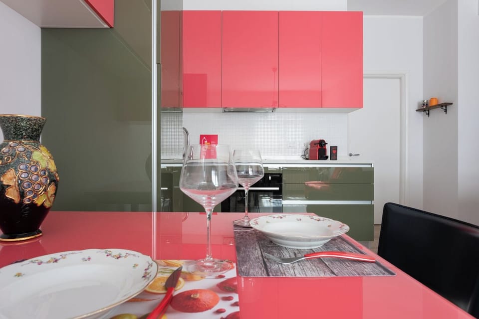 Apartment | Private kitchen | Fridge, oven, stovetop, electric kettle
