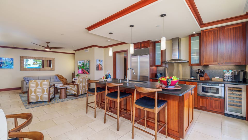 Share the joy of cooking with family and friends at our spacious bar.