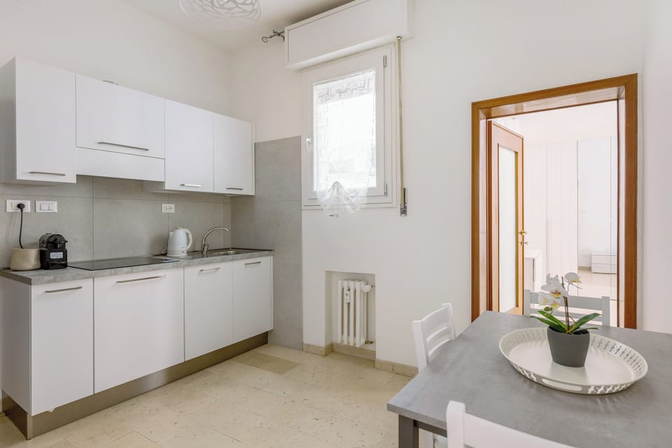 Apartment | Private kitchen | Fridge, oven, stovetop, dishwasher