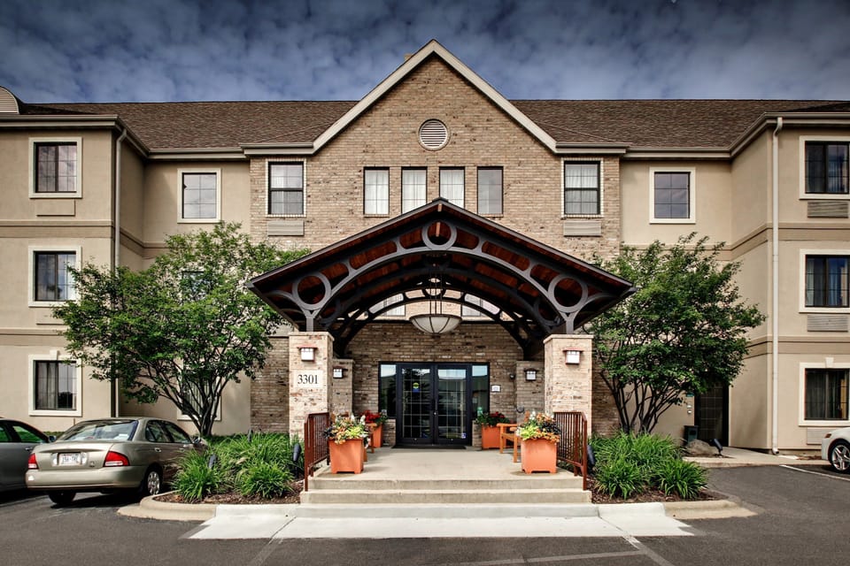 Hotel entrance with decorative awning