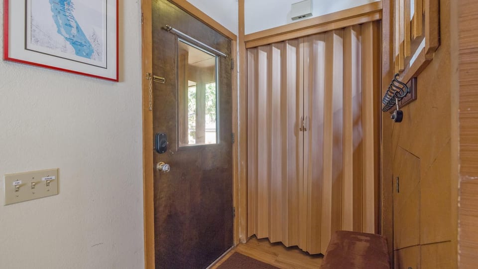 Door entrance