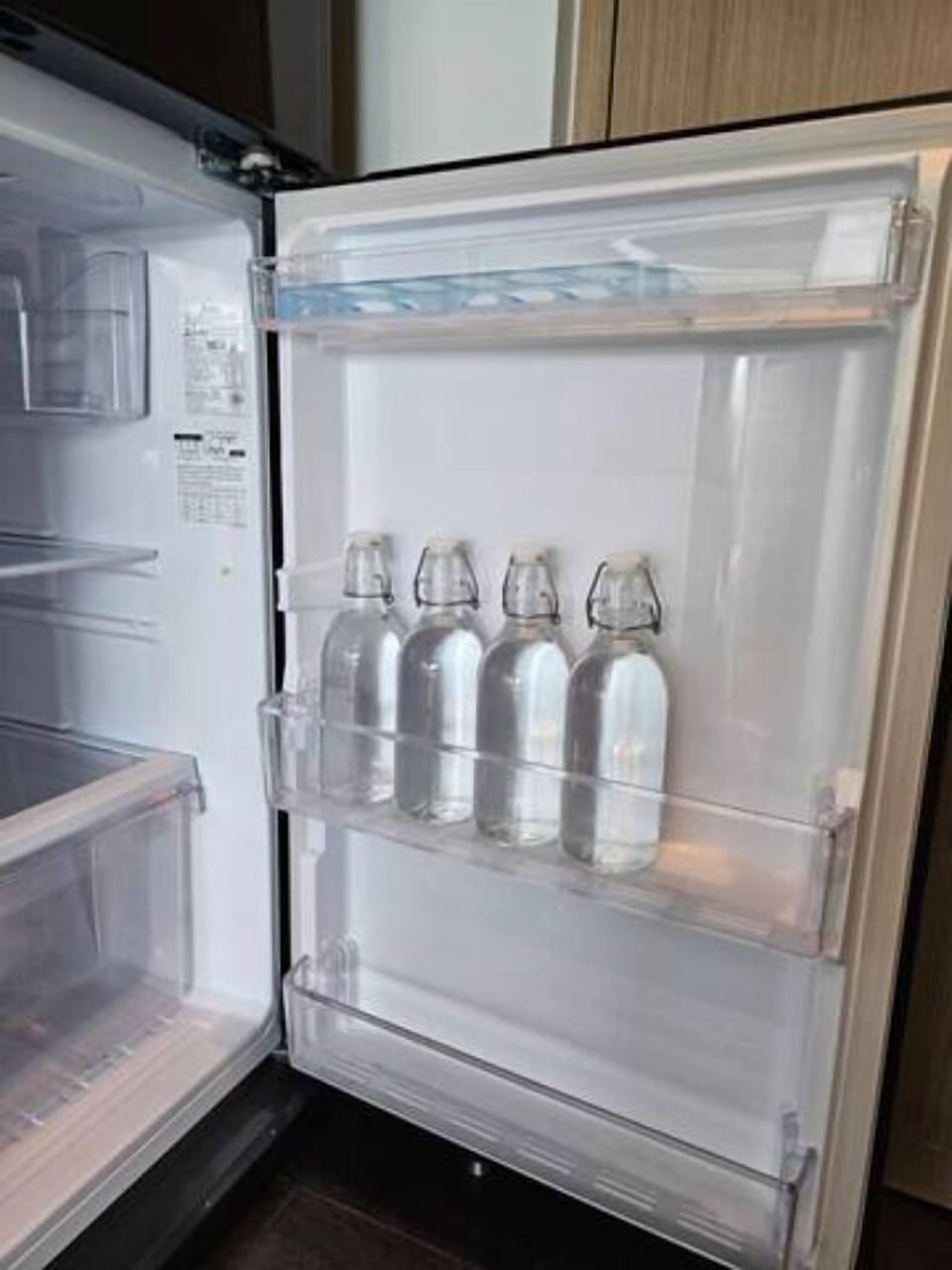 Family Apartment, 2 Bedrooms, Connecting Rooms, Sea View | Private kitchen | Shared fridge, shared microwave, paper towels