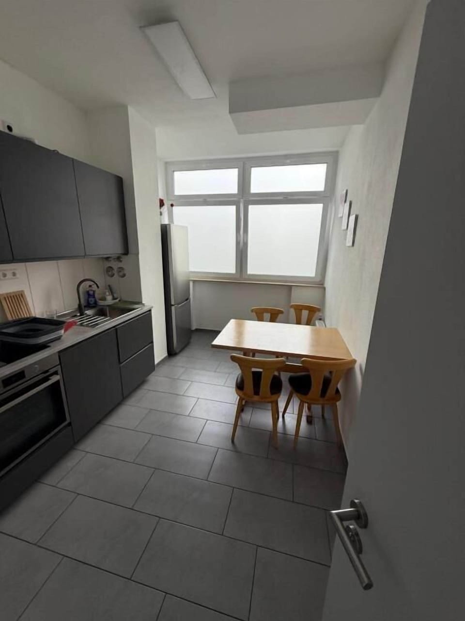 Double Room | Shared kitchen | Full-size fridge, oven, stovetop, dishwasher