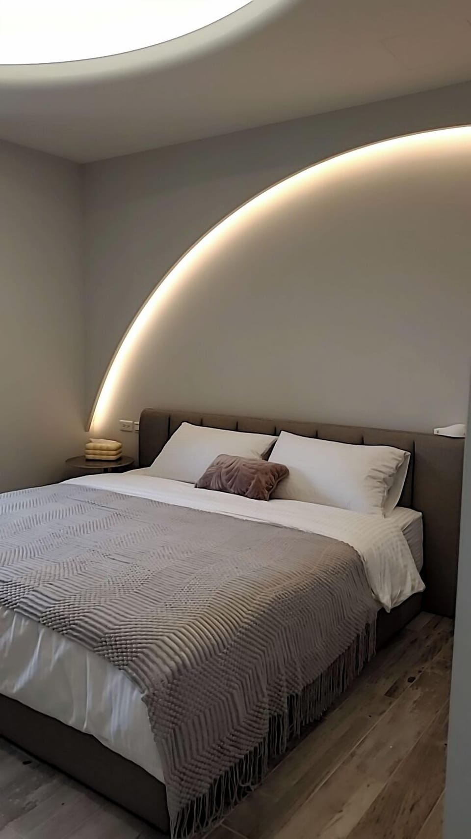 Standard Double Room, Private Bathroom, Mountain View | Soundproofing, free WiFi