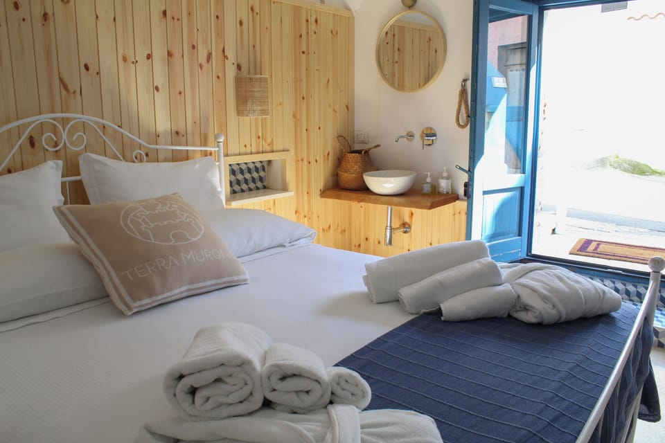 Classic Double Room | Free WiFi