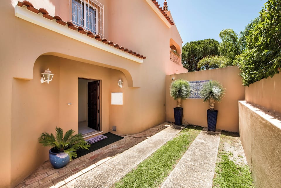 Villa, 4 Bedrooms, Accessible, Smoking | Exterior detail