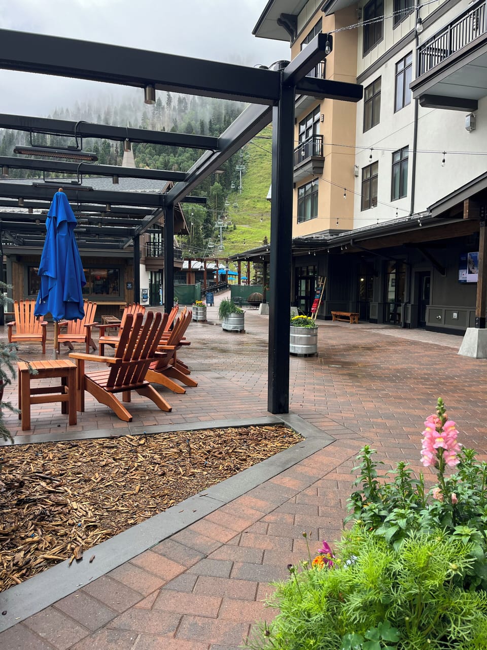 Base area village relaxation spots