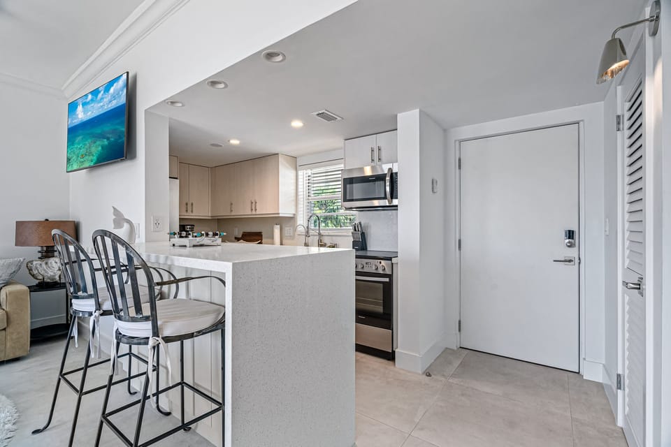Our cozy kitchen has everything you need to make your favorite meals.