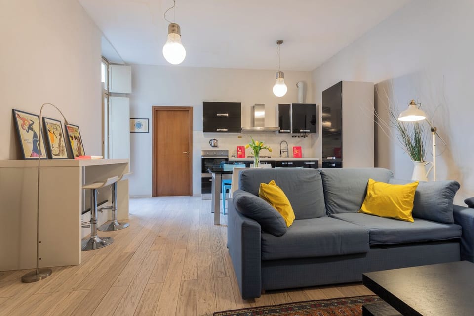 Apartment, Balcony | Living area