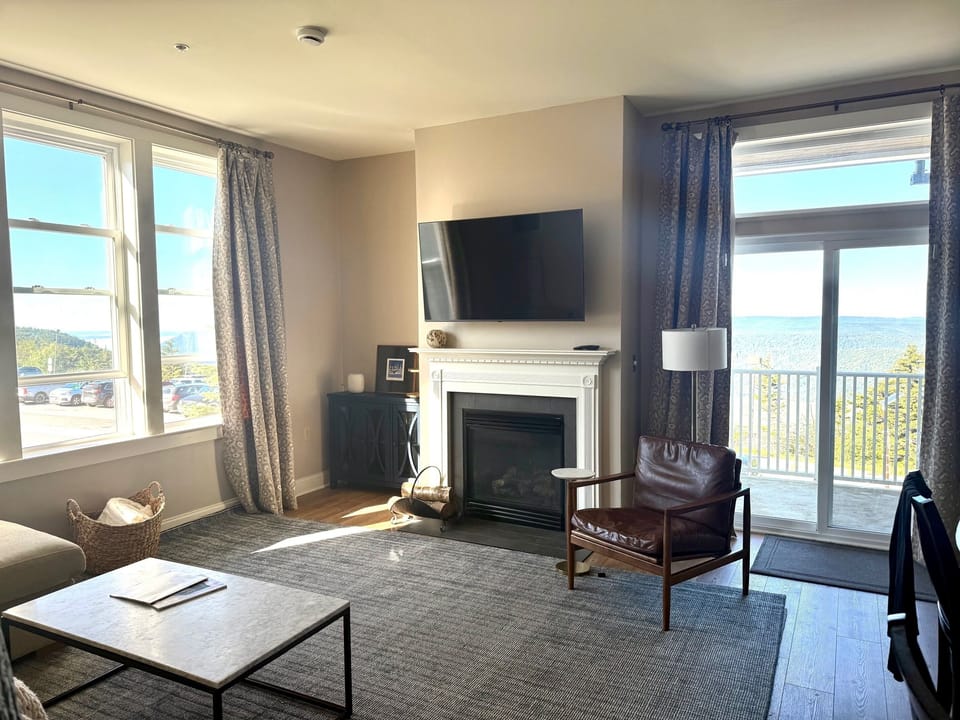 Furniture, Indoors, Living Room, Room, Lamp