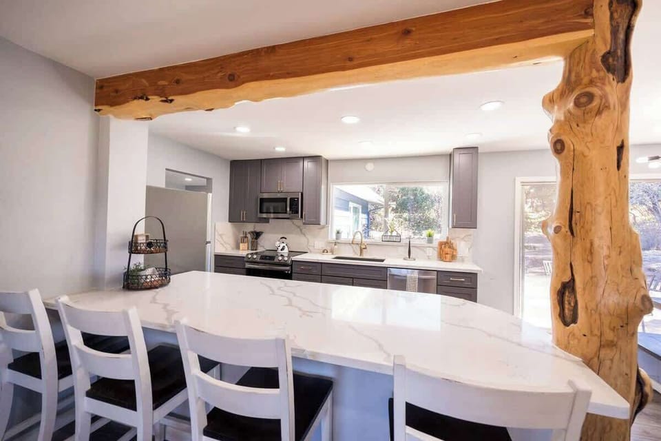 Large Kitchen Island seating for extra dining space. 