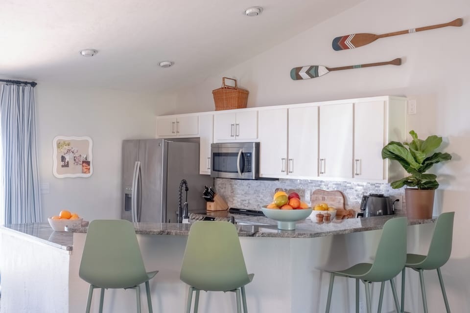 This Kitchen Bar is a wonderful place for breakfast, snacks and conversation. 