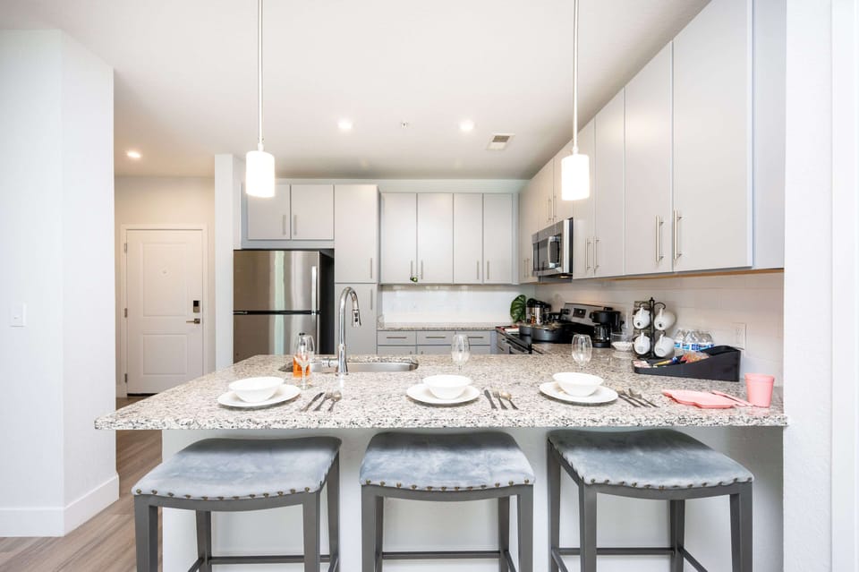 To see video tours on YT, search for our brand online: Furnished Stays Tampa
