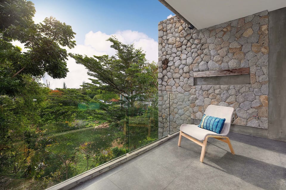 Design Villa, 4 Bedrooms, Private Pool, Lake View | Balcony