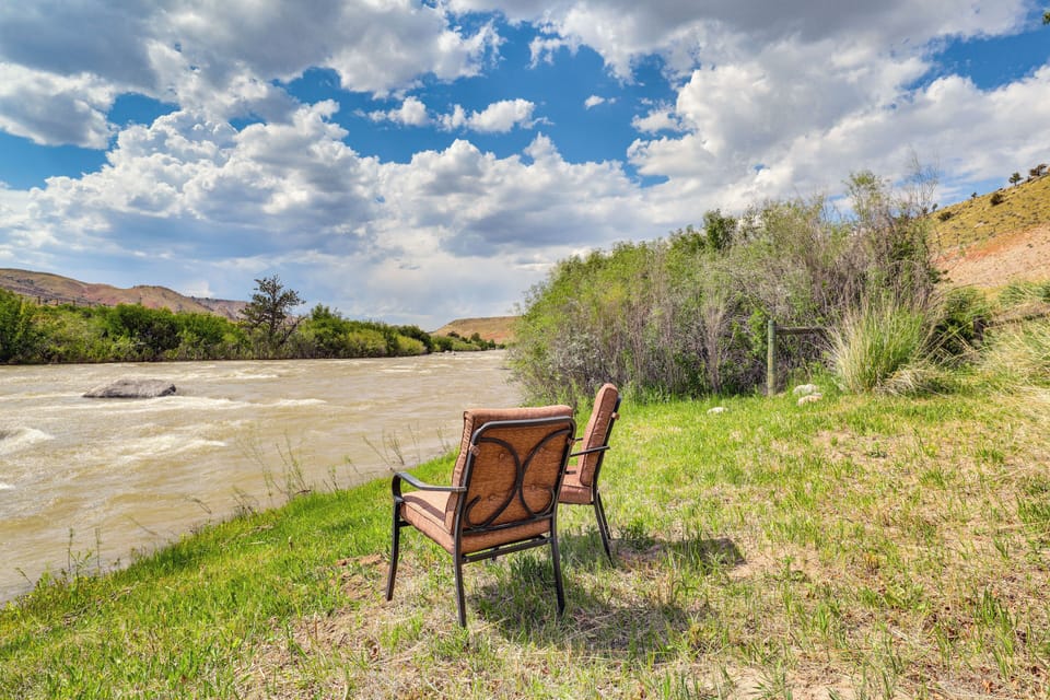 Private Riverfront